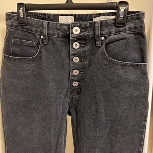 High Waistes Mom Jeans